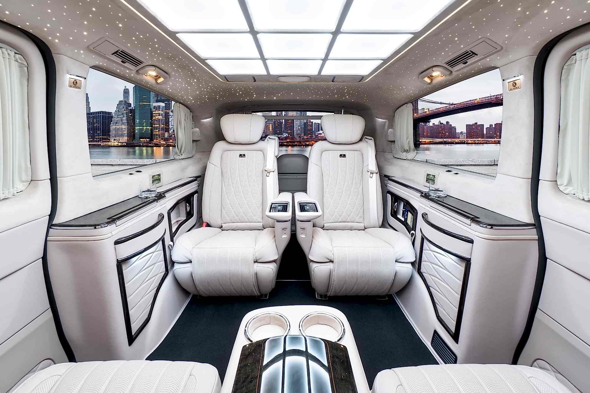 Переоборудование салона микроавтобуса, детейлинг центр DOTCARS в Москве