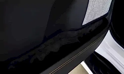 Комплексная перетяжка салона авто включает: Комплексная перетяжка салона авто включает: