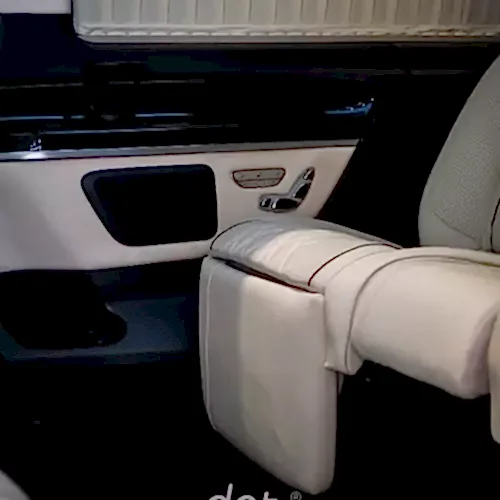 pereoborudovanie-i-sozdanie-mobilnogo-kabineta-mercedes-v-class-19