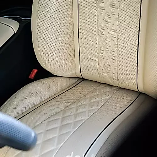 pereoborudovanie-i-sozdanie-mobilnogo-kabineta-mercedes-v-class-4