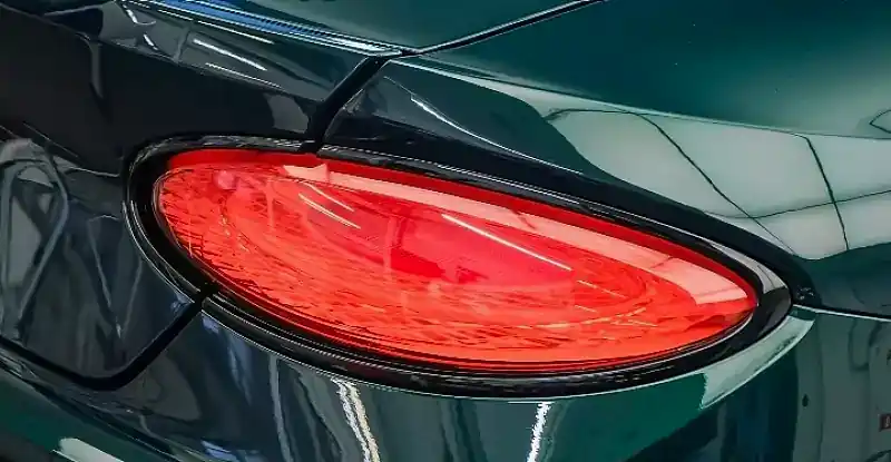 bentley-continental-gracioznoe-kupe-klassa-lyuks-dlya-istinnyh-aristokratov-3