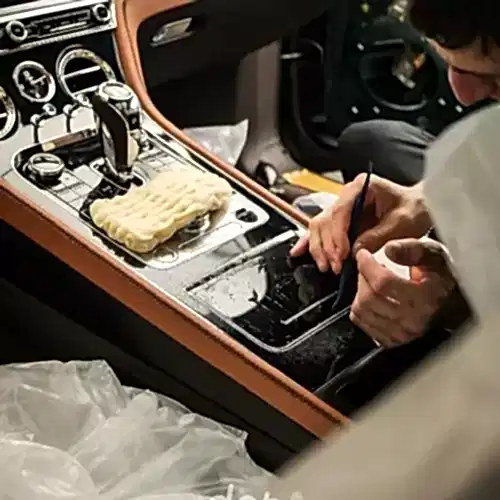 bentley-continental-gracioznoe-kupe-klassa-lyuks-dlya-istinnyh-aristokratov-25