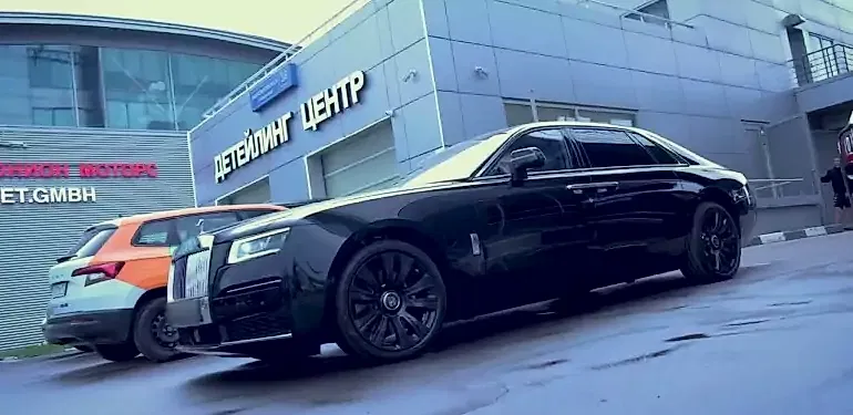 Rolls-Royce Wrath и Mercedes Brabus